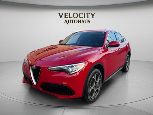 Used 2018 Alfa Romeo Stelvio AWD w/ Cold Weather Package image 3