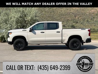 New 2026 Chevrolet Silverado 1500 Custom Trail Boss w/ Dark Appearance Package