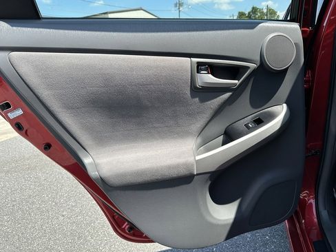 Used 2010 Toyota Prius Two image 12