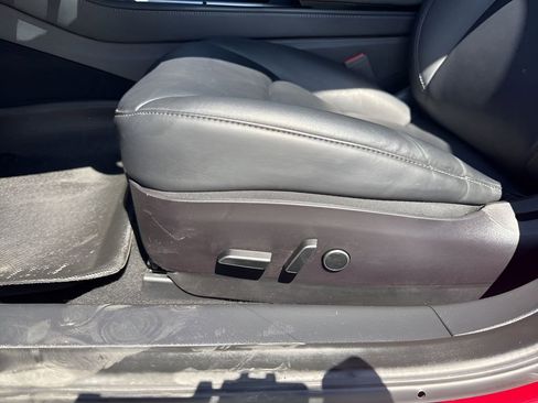 Used 2022 Tesla Model 3 Long Range image 10