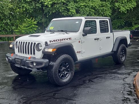 Used 2021 Jeep Gladiator Mojave w/ Cold Weather Group AWD/4WD image 25