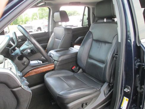 Used 2018 Chevrolet Tahoe Premier AWD/4WD image 20