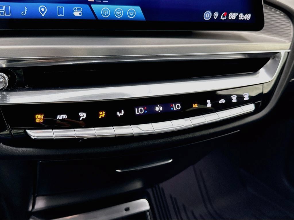 Used 2024 Cadillac Lyriq Sport w/ LPO, Floor Liner Package AWD/4WD image 15