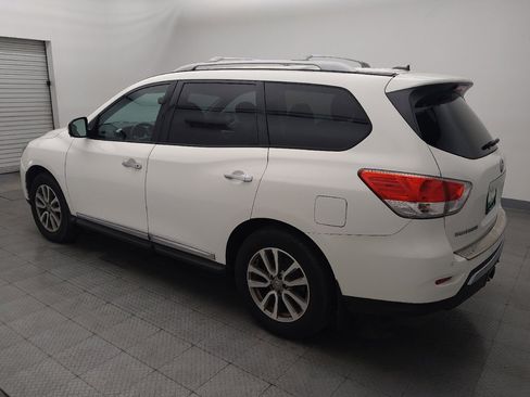 Used 2015 Nissan Pathfinder SL w/ SL Tech Package image 3