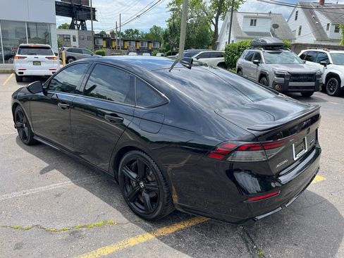 Used 2024 Honda Accord Sport image 8
