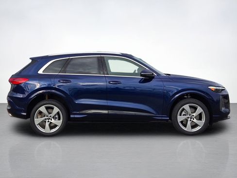 New 2025 Audi Q5 Premium Plus AWD/4WD image 7