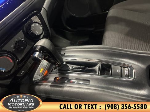Used 2021 Honda HR-V LX image 27
