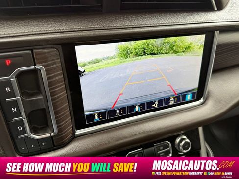 Used 2021 GMC Yukon Denali w/ Denali Ultimate Package AWD/4WD image 33