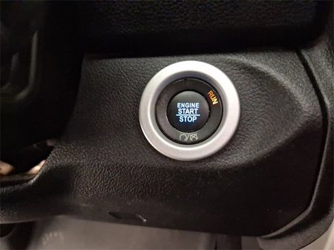 Used 2018 RAM 2500 Laramie image 24