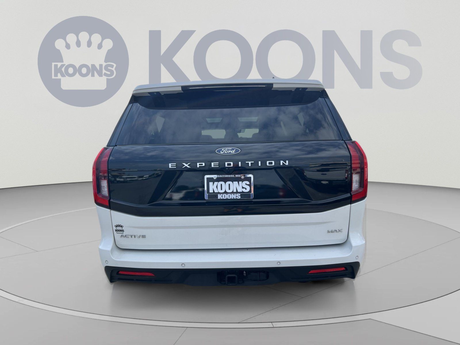 Used 2025 Ford Expedition Max Active AWD/4WD image 5