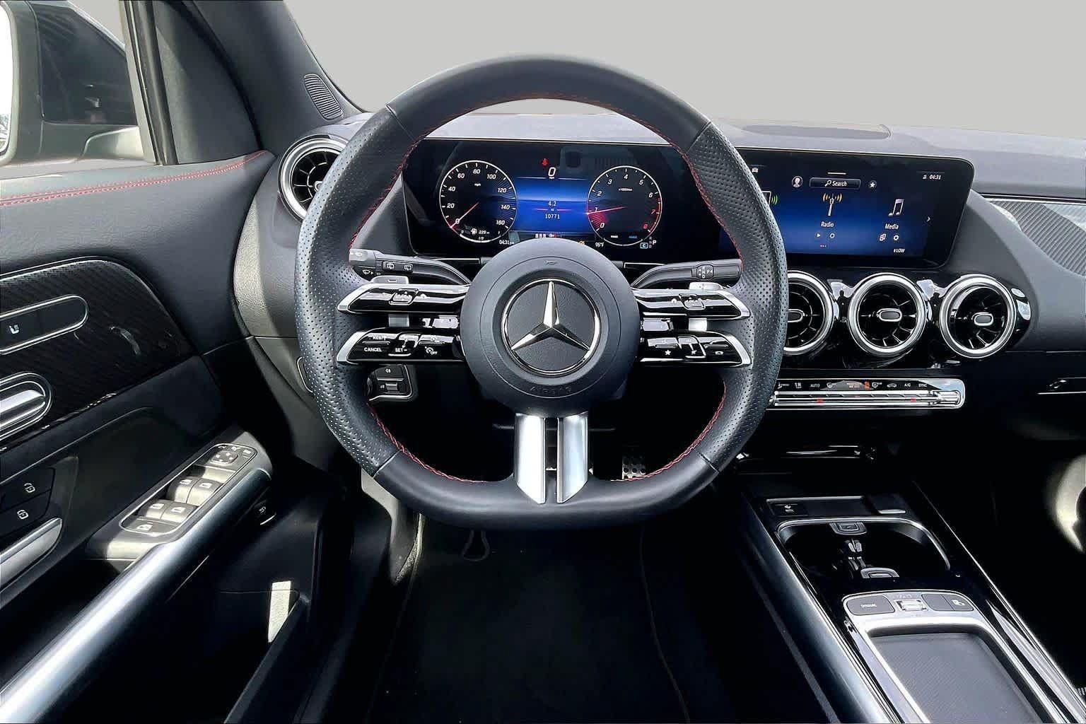 Certified 2026 Mercedes-Benz GLA 250 4MATIC image 6