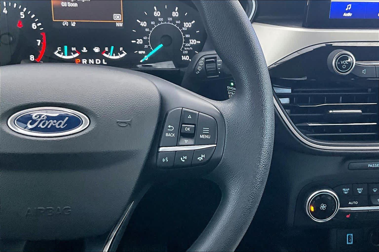 Used 2020 Ford Escape SE FWD image 25