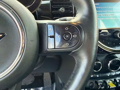 Used 2024 MINI Cooper SE image 37