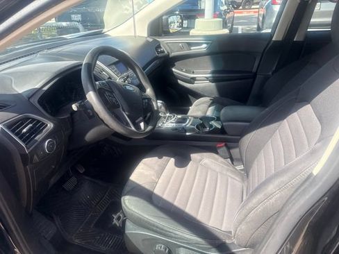Used 2016 Ford Edge SE FWD image 9