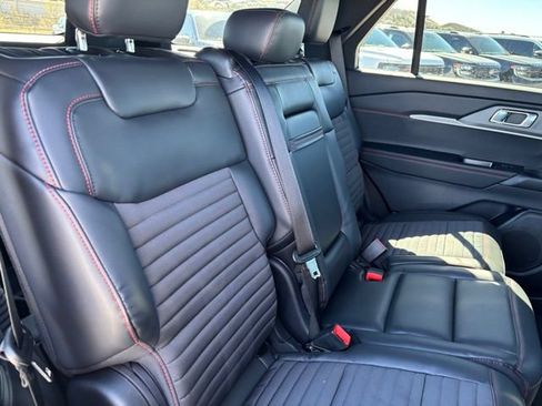 New 2026 Ford Explorer ST-Line w/ ST-Line Street Pack AWD/4WD image 19