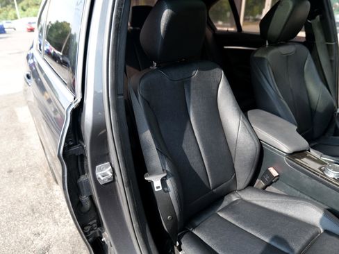 Used 2017 BMW 330i Sedan image 40