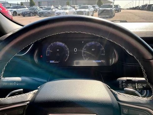 Used 2022 Jeep Grand Cherokee L Laredo AWD/4WD image 19