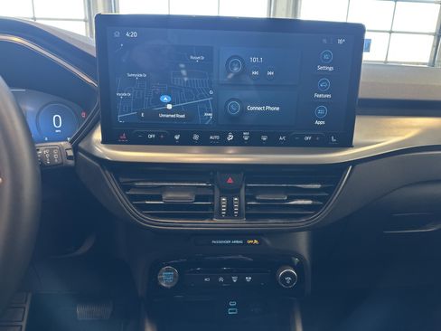 Used 2023 Ford Escape Active w/ Tech Pack #2 image 3