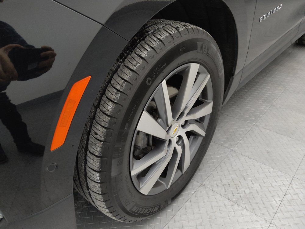 Used 2022 Chevrolet Equinox Premier AWD/4WD image 31