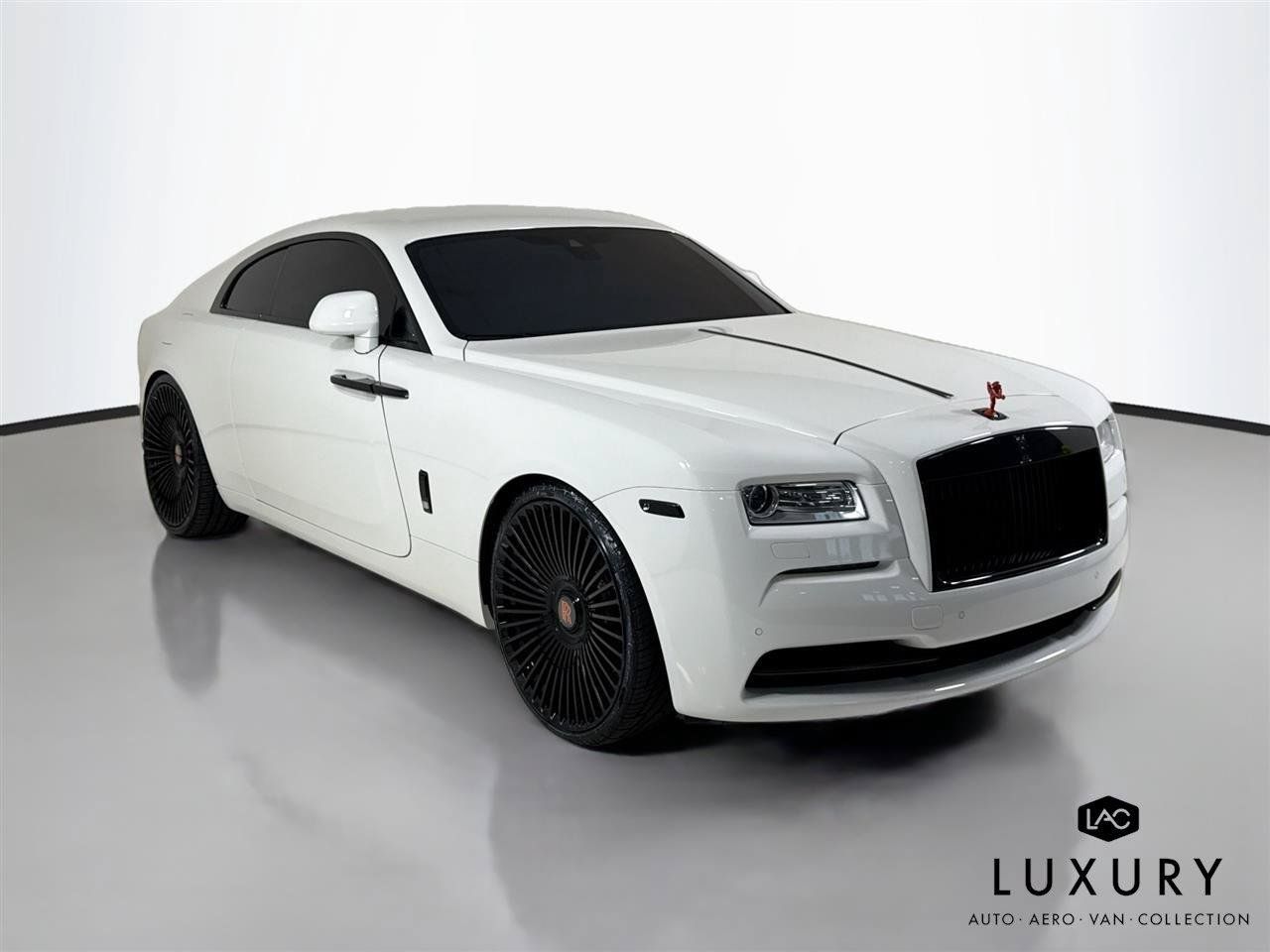 Used 2016 Rolls-Royce Wraith RWD image 3