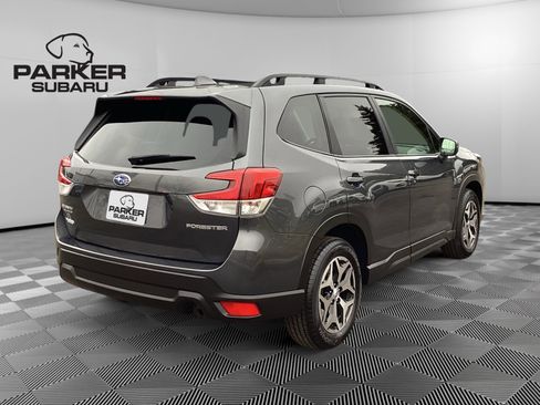 Certified 2023 Subaru Forester Premium image 5