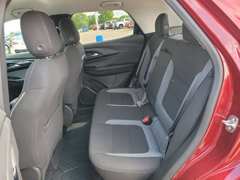 Used 2024 Chevrolet TrailBlazer LT w/ Convenience Package FWD image 25