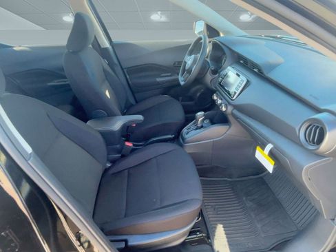 New 2025 Nissan Kicks Play S image 27