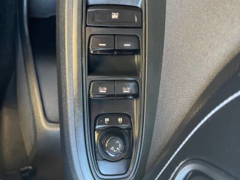 Used 2018 Subaru Impreza 2.0i image 11