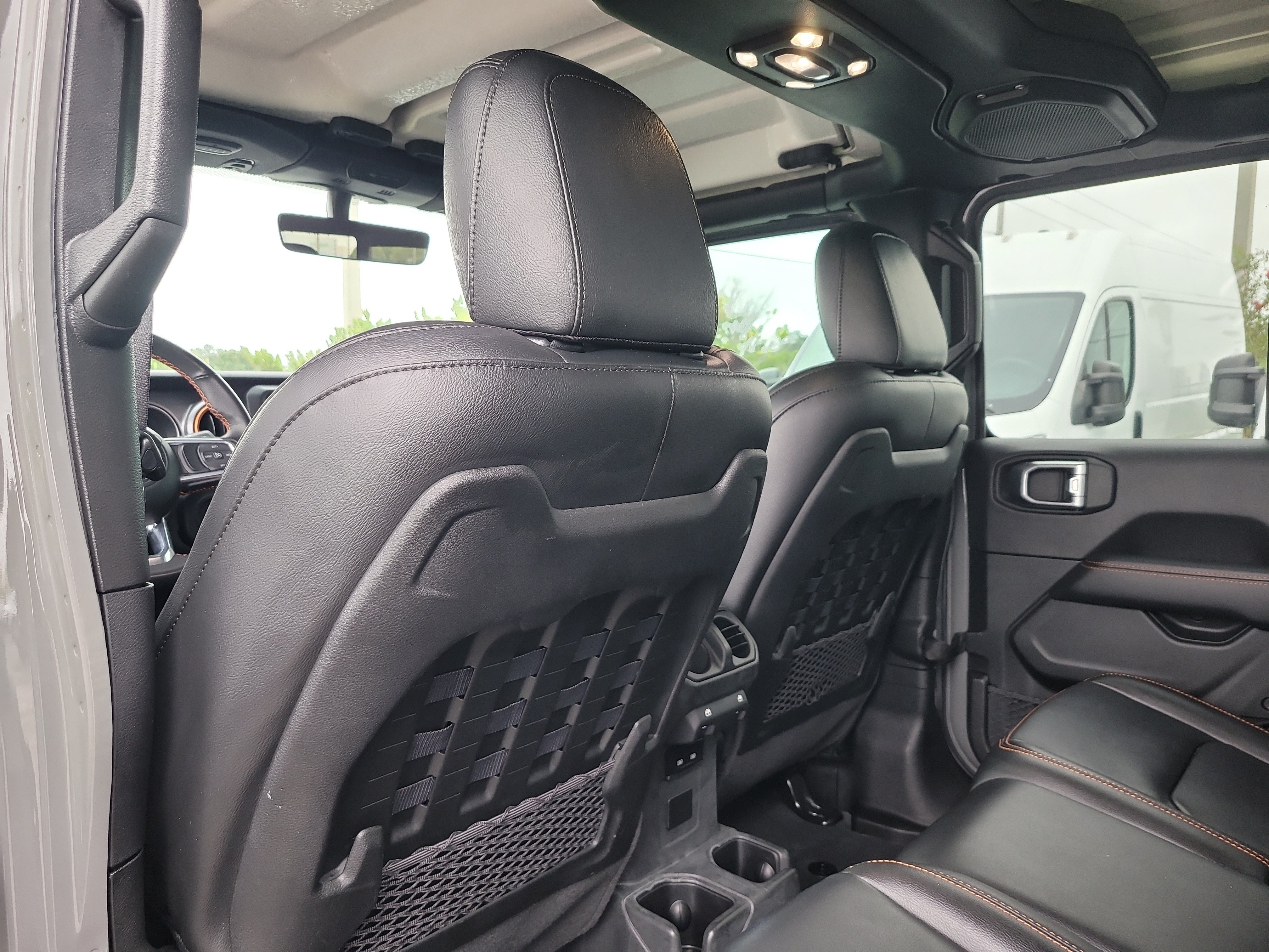Used 2022 Jeep Gladiator Mojave AWD/4WD image 13