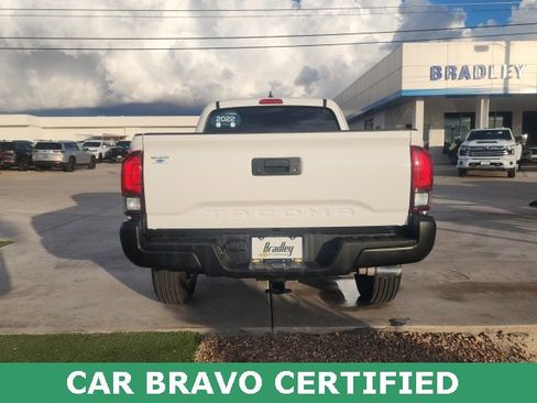 Used 2022 Toyota Tacoma SR image 5