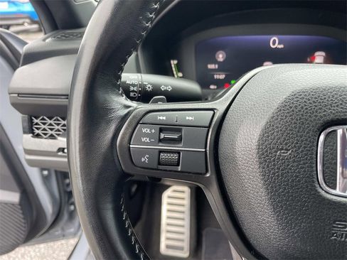 Used 2024 Honda Accord Sport image 18