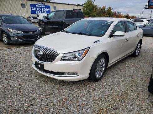 Used 2014 Buick LaCrosse Leather w/ Driver Confidence Package image 2