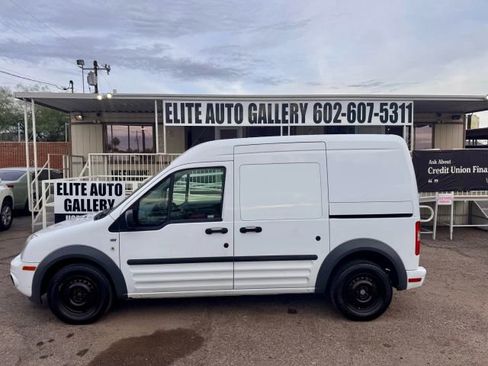 Used 2013 Ford Transit Connect XLT image 3