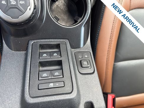 Used 2024 Ford Bronco Outer Banks AWD/4WD image 29
