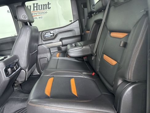 Used 2021 GMC Sierra 1500 AT4 w/ AT4 Premium Package image 25