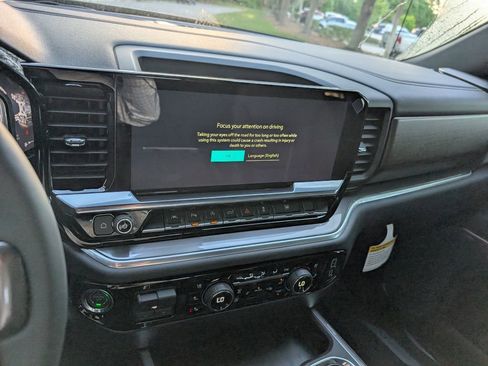 New 2026 Chevrolet Silverado 1500 High Country w/ High Country Premium Package AWD/4WD image 29