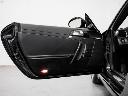 Used 2011 Porsche 911 Carrera S RWD image 22