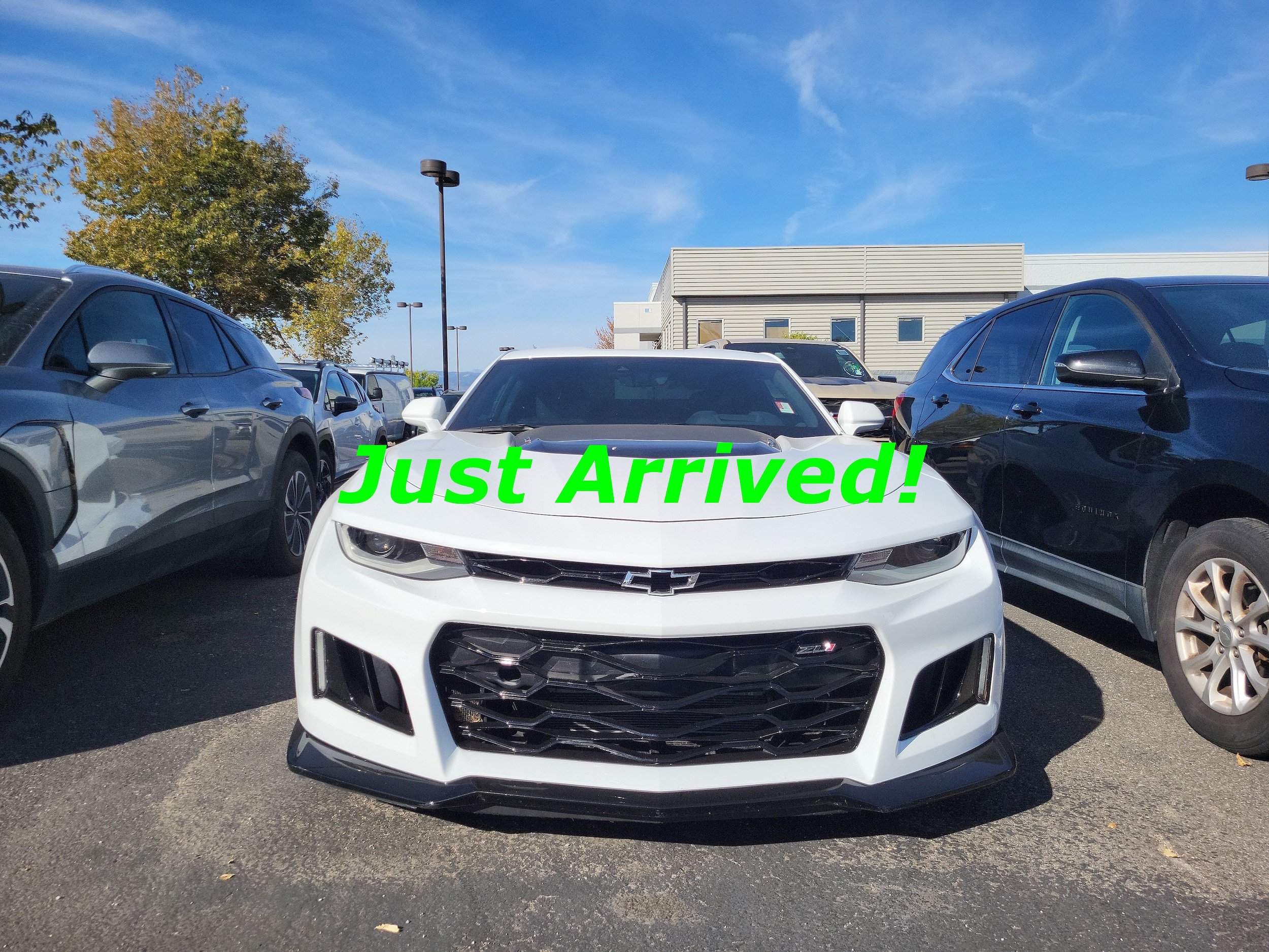 Used 2021 Chevrolet Camaro ZL1 RWD image 2