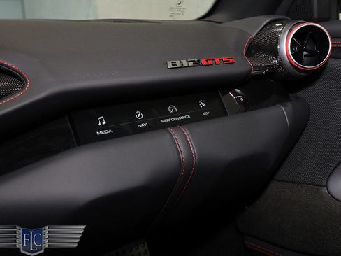 Used 2021 Ferrari 812 GTS RWD image 30