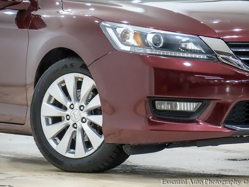 Used 2014 Honda Accord EX image 3