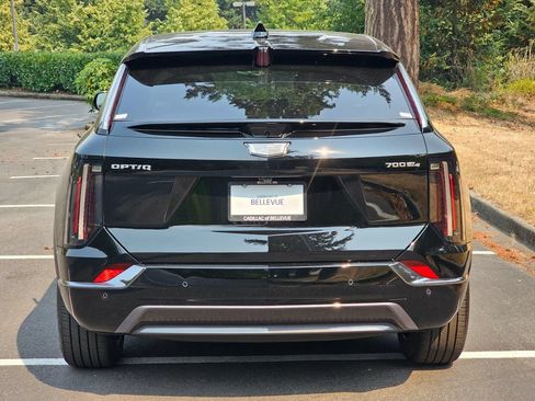 New 2026 Cadillac Optiq Sport 1 AWD/4WD image 4