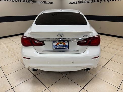 Used 2015 INFINITI Q70 L 5.6 w/ V8 Deluxe Technology Package image 5