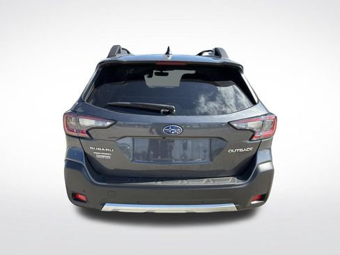 Used 2025 Subaru Outback Limited w/ Popular Package #2 AWD/4WD image 9