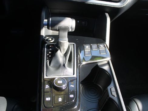 Certified 2024 Kia Sportage EX image 33