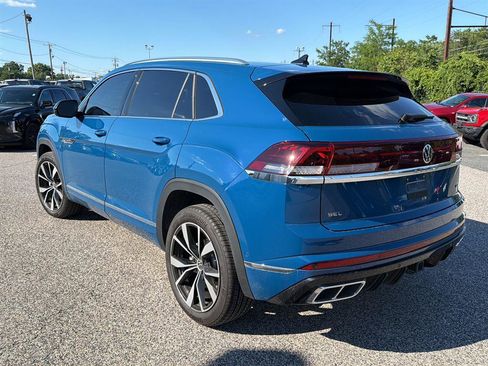 Used 2025 Volkswagen Atlas Cross Sport SEL Premium R-Line AWD/4WD image 5