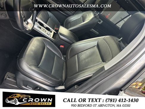 Used 2021 Ford Explorer Limited w/ Equipment Group 301A AWD/4WD image 10