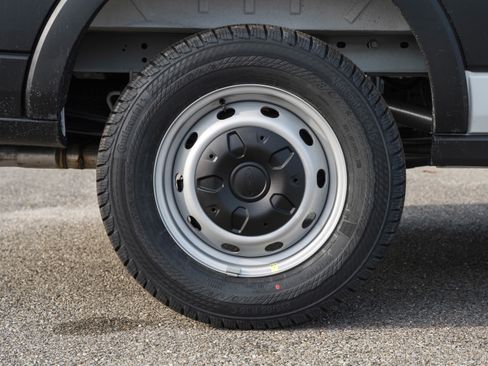 New 2026 Ford Transit 250 148 Medium Roof image 16