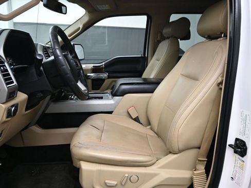 Used 2015 Ford F150 4x4 SuperCrew image 6