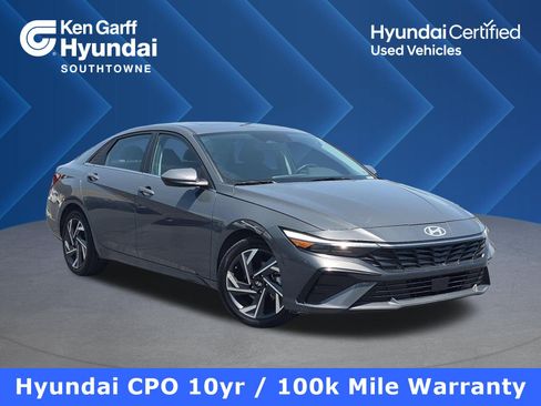 Certified 2025 Hyundai Elantra SEL FWD image 1