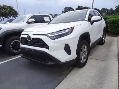 Used 2024 Toyota RAV4 XLE w/ Convenience Package AWD/4WD image 1
